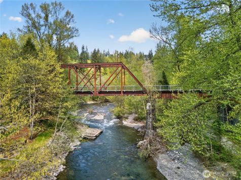 23927 SE 238th Street Maple Valley WA 98038