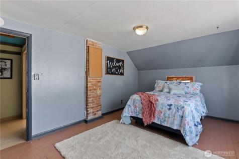 22 S Emerson Avenue Wenatchee WA 98801