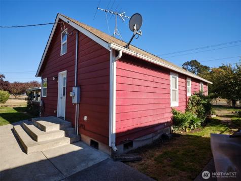 115 Whalen Loop Road Woodland WA 98674