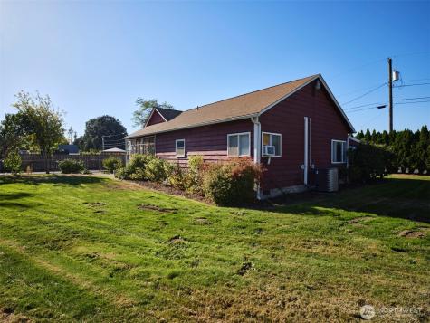 115 Whalen Loop Road Woodland WA 98674