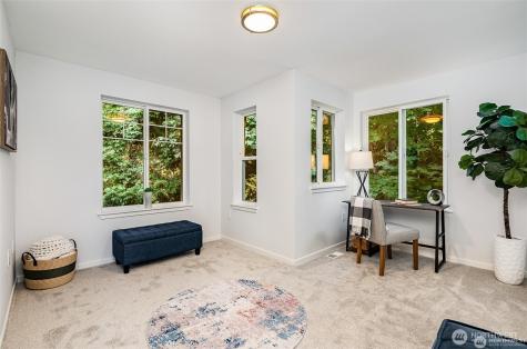 5523 Lakemont Boulevard SE Bellevue WA 98006