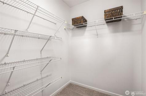 5523 Lakemont Boulevard SE Bellevue WA 98006