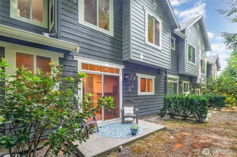 5523 Lakemont Boulevard SE Bellevue WA 98006
