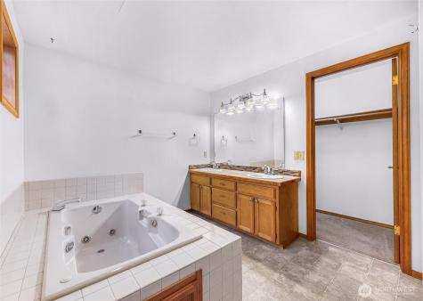 1356 Welling Road Bellingham WA 98226