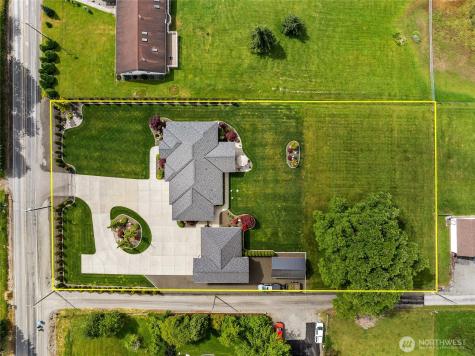 4514 122nd Avenue E Edgewood WA 98372