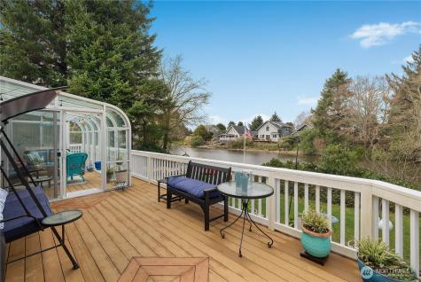 655 Skamokawa Court SE Ocean Shores WA 98569