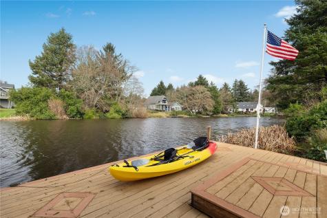 655 Skamokawa Court SE Ocean Shores WA 98569