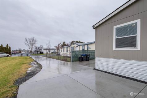 900 N Grape Drive Moses Lake WA 98837