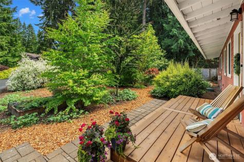 11627 204th Avenue NE Redmond WA 98053