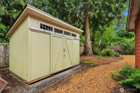 11627 204th Avenue NE Redmond WA 98053