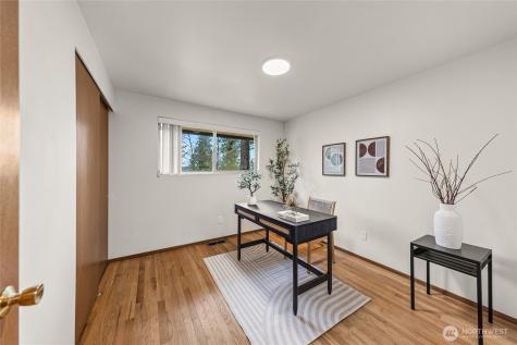 1208 172nd Avenue NE Bellevue WA 98008