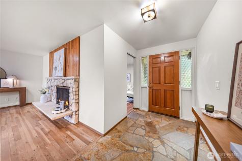 1208 172nd Avenue NE Bellevue WA 98008
