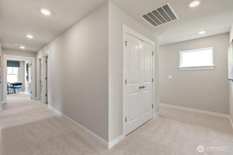 4027 Hyde Loop NE Olympia WA 98506