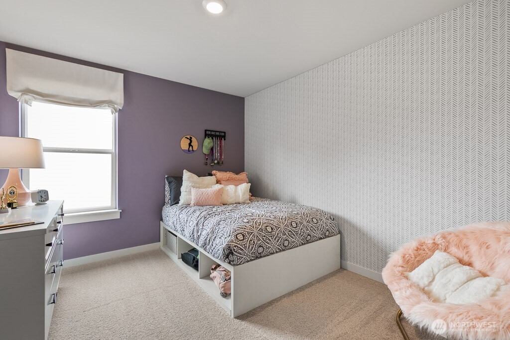 4027 Hyde Loop NE Olympia WA 98506