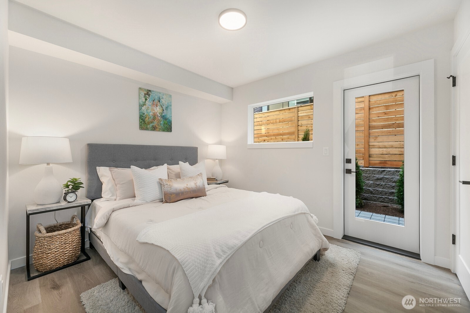 2019 W Bertona Seattle WA 98199