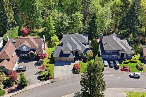 15461 SE 67th Street Bellevue WA 98006