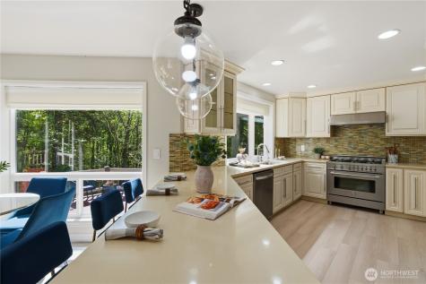 15461 SE 67th Street Bellevue WA 98006