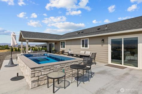 208 Moon River View Mattawa WA 99349