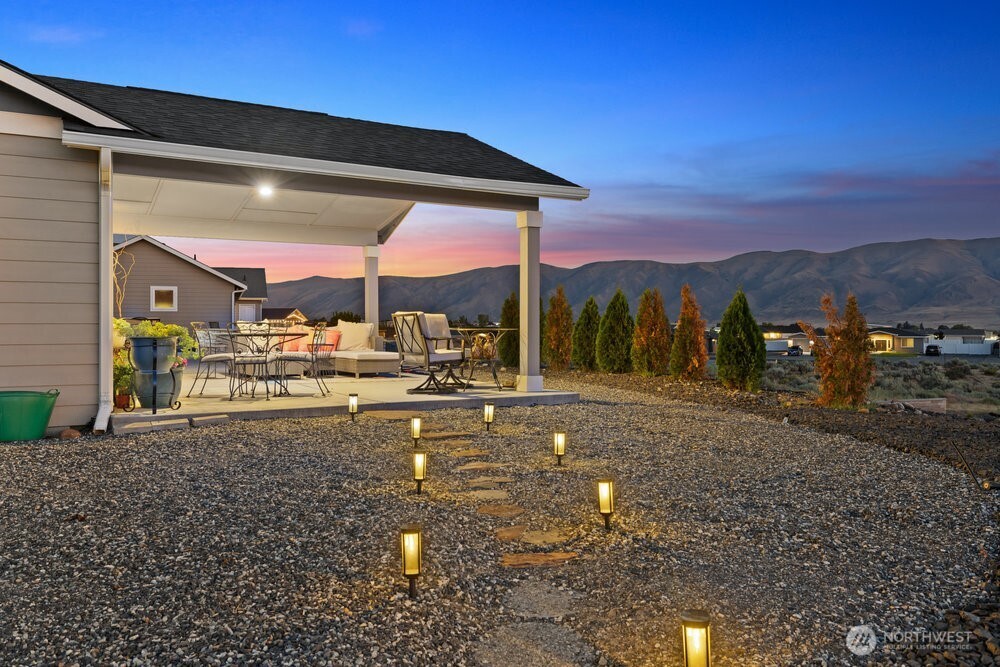 208 Moon River View Mattawa WA 99349
