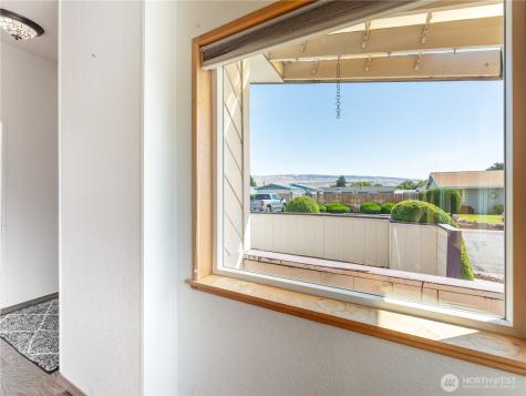 1701 Clark Drive Wenatchee WA 98801