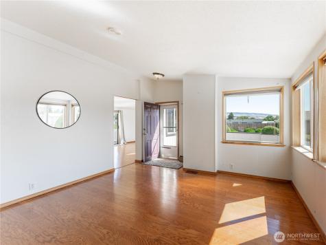 1701 Clark Drive Wenatchee WA 98801