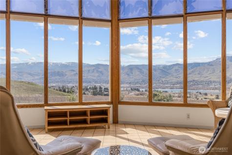 71 Blue Grade Road East Wenatchee WA 98802