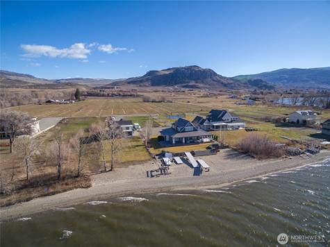 33 Hard Cider Drive Oroville WA 98844