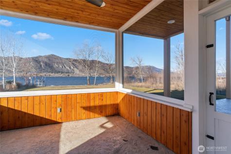 33 Hard Cider Drive Oroville WA 98844