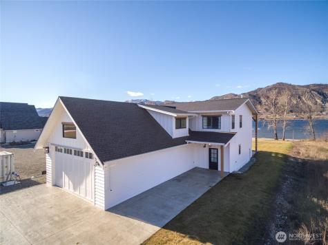 33 Hard Cider Drive Oroville WA 98844