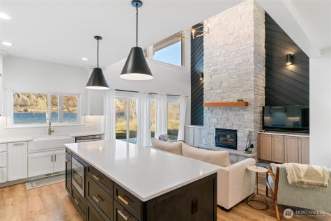 33 Hard Cider Drive Oroville WA 98844