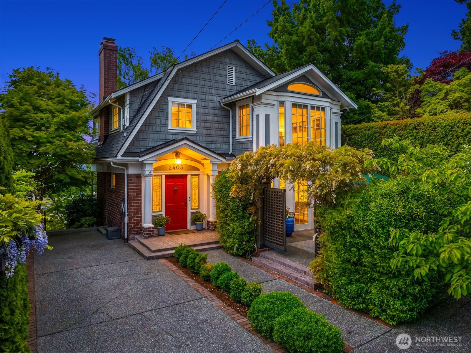 2403 11th Avenue W Seattle WA 98119