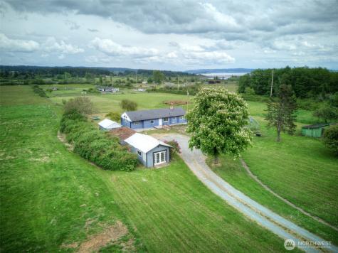 2814 Torpedo Road Oak Harbor WA 98277