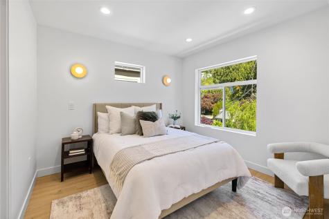 4113 Chilberg Avenue SW Seattle WA 98116