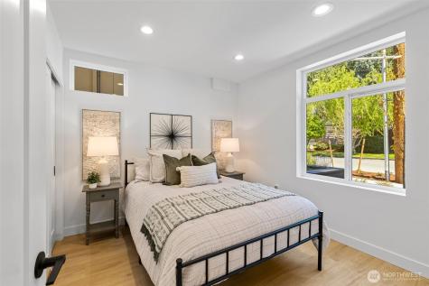 4113 Chilberg Avenue SW Seattle WA 98116