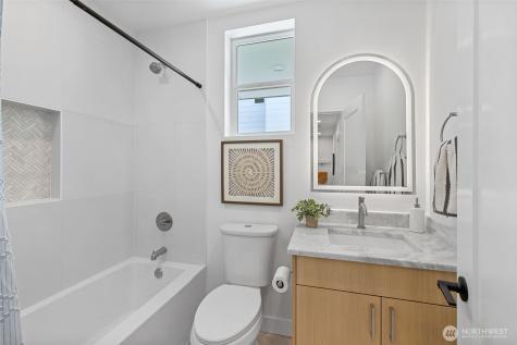 4113 Chilberg Avenue SW Seattle WA 98116