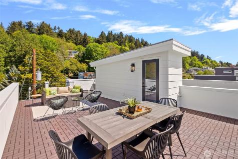 4113 Chilberg Avenue SW Seattle WA 98116
