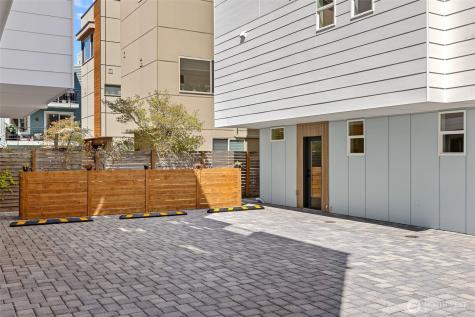 4113 Chilberg Avenue SW Seattle WA 98116