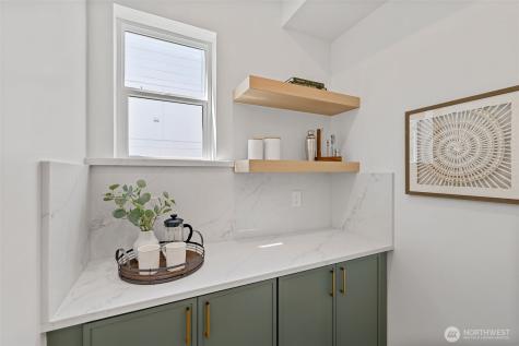 4113 Chilberg Avenue SW Seattle WA 98116