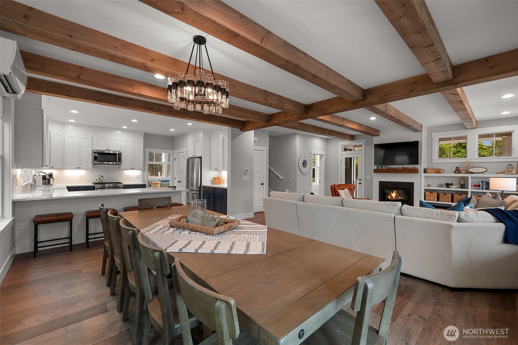 367 Compass Street Pacific Beach WA 98571