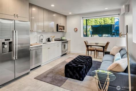 2660 9th Avenue W Seattle WA 98119