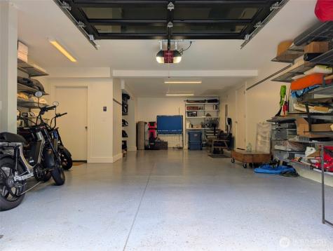 2660 9th Avenue W Seattle WA 98119