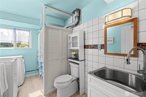 11827 104th Avenue NE Kirkland WA 98034