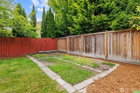 11827 104th Avenue NE Kirkland WA 98034