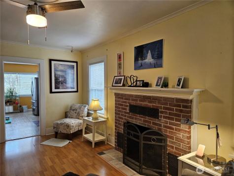 2615 47th Avenue SW Seattle WA 98116