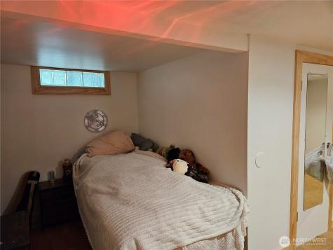 2615 47th Avenue SW Seattle WA 98116