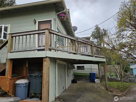 2615 47th Avenue SW Seattle WA 98116