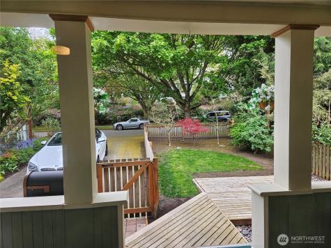 2615 47th Avenue SW Seattle WA 98116