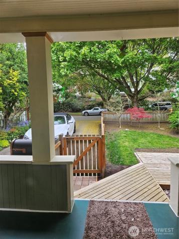 2615 47th Avenue SW Seattle WA 98116