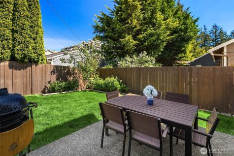 827 180th Street SW Lynnwood WA 98037