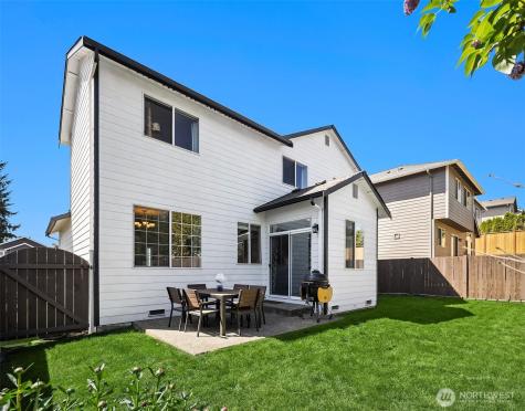 827 180th Street SW Lynnwood WA 98037